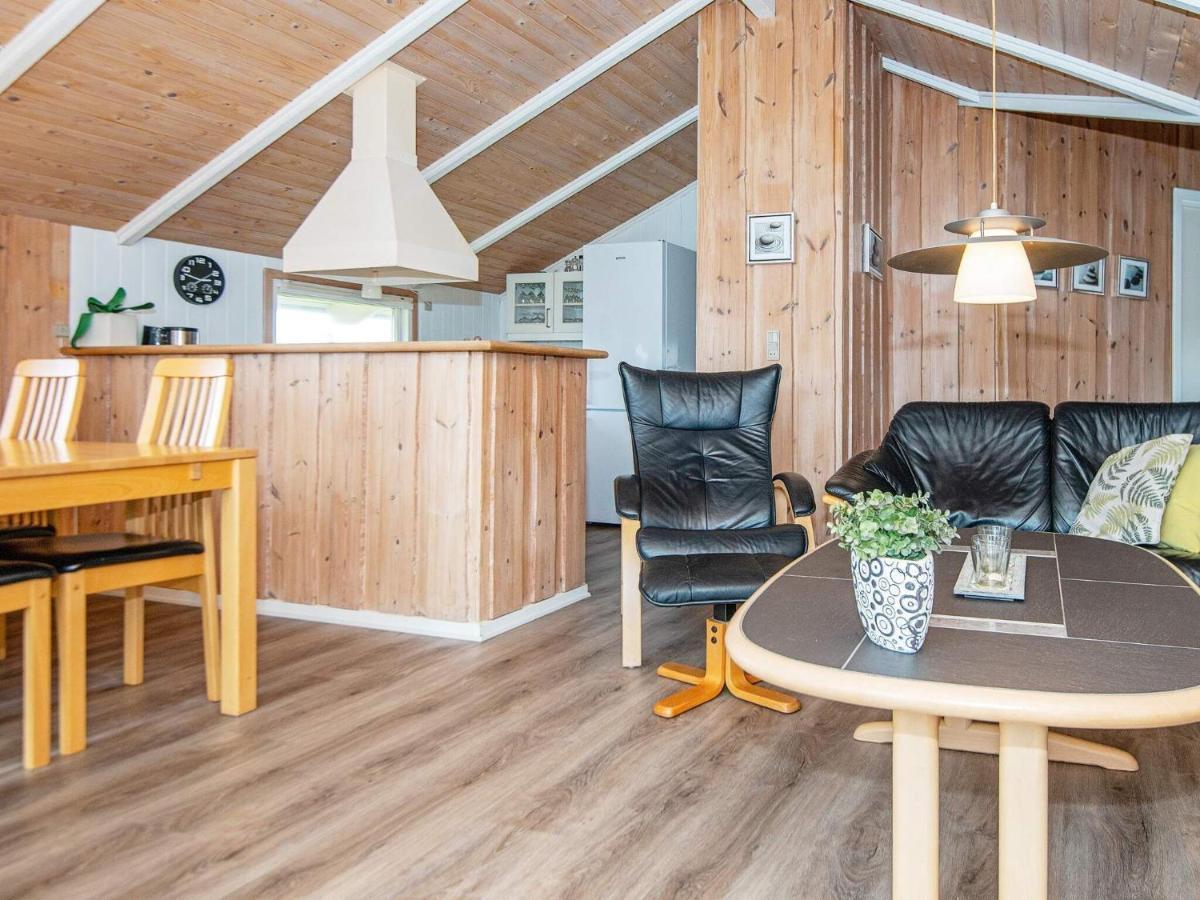 6 Person Holiday Home In R M Bolilmark Buitenkant foto