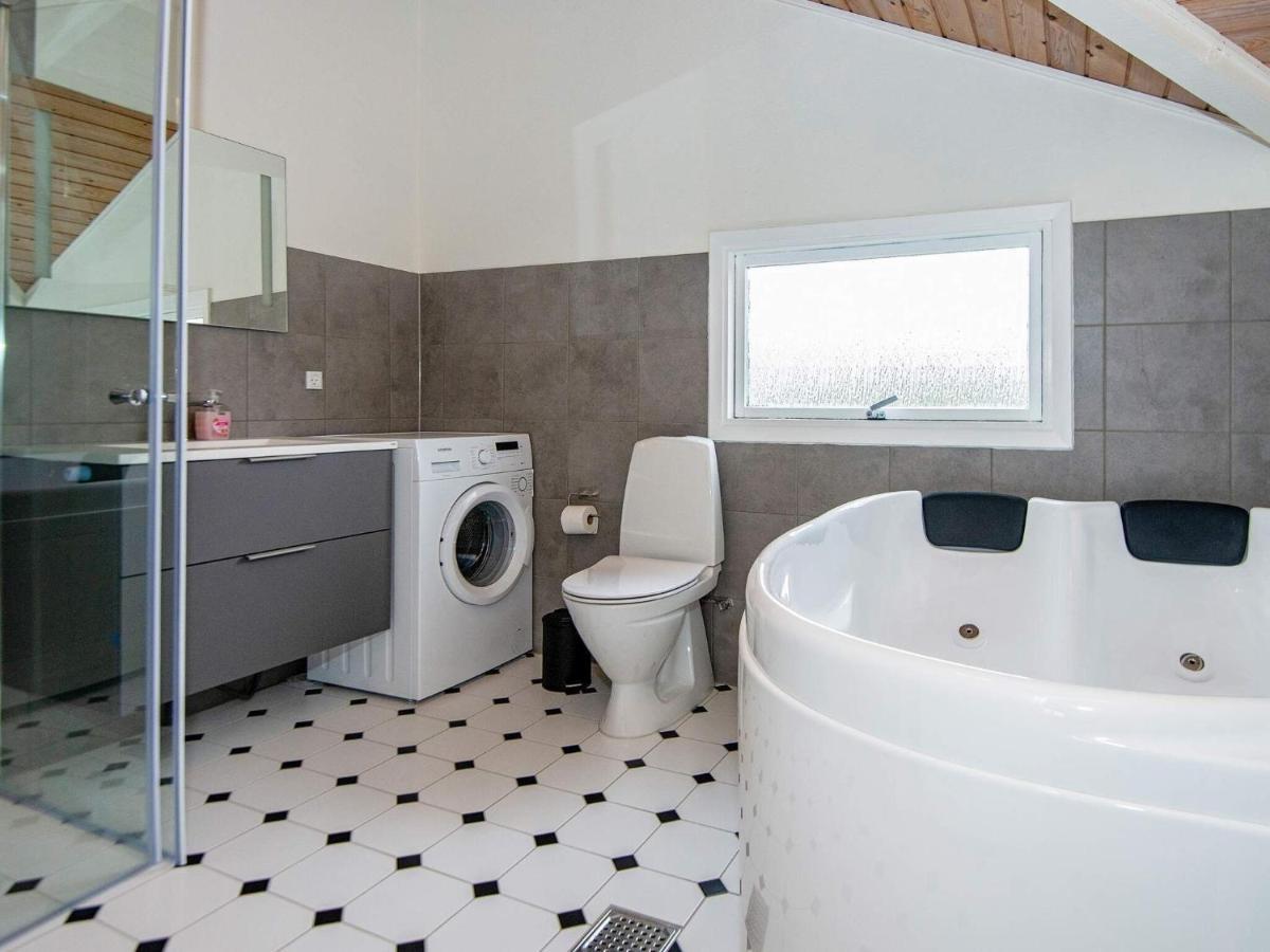 6 Person Holiday Home In R M Bolilmark Buitenkant foto